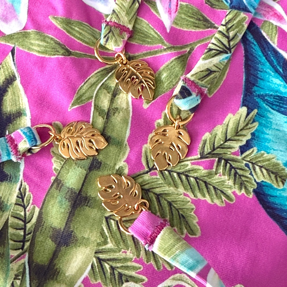 Tommy Bahama Sun Kissed Tropics Reversible String Bikini Bottom - Picture 14 of 16